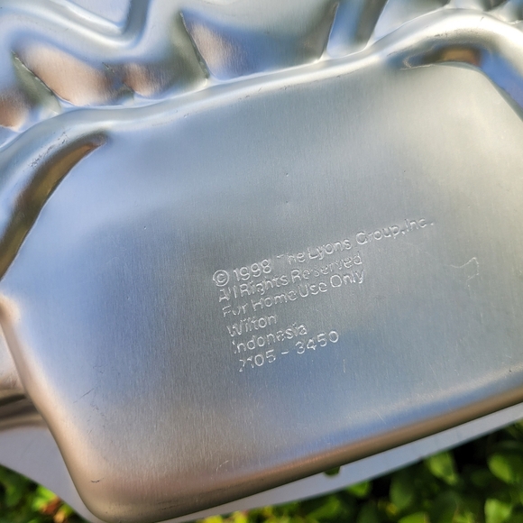 Vintage Barney Purple dinosaur cake pan nwt retro - Picture 5 of 5